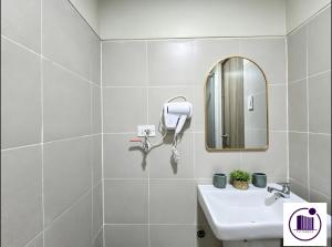 Citispace 1BR Condotel Suite at FAME Residences #FM27A