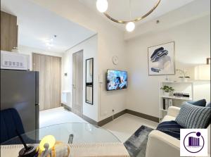 Citispace 1BR Condotel Suite at FAME Residences #FM27A