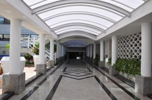 Caribbean Apartments