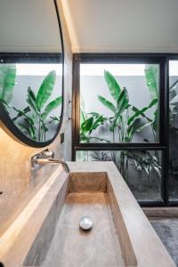 Antorini Villa Unit 2 - Cozy & Modern Villa