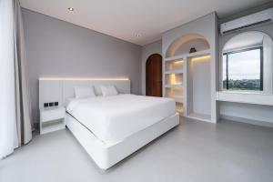 Antorini Villa Unit 1 - The Hidden Courtyard