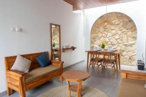 Tropical & Stylish 2BR Villa with Private Pool