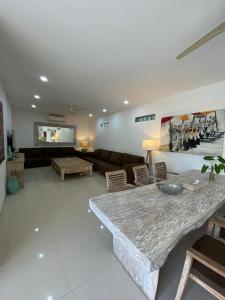 Luxury 3 BR Elegant intertior Perfect for group