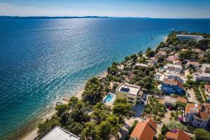Beachfront Villa Nella