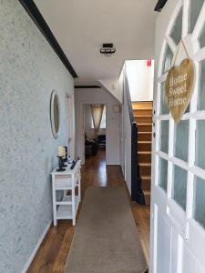 Standard Single Room with Shared Bathroom