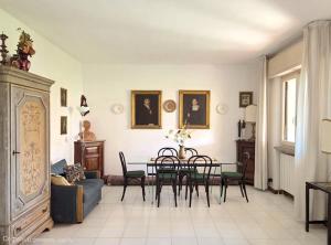 Charming Tuscan Villa-Sea, Mountains, Terrace & Pivat Garden