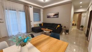 Mare Sereno Retreat