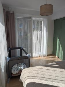 70m Komfortowy Apartament w Domu Jednorodzinnym do 8 osób - Ogród, Balkon, Parking i Atrakcje dla Dzieci