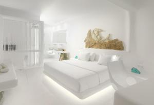  Exclusive Honeymoon Sea View Suite with  Indoor Hot Tub