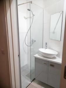 Comfortable Studio in Central Funchal – 20 m² – Terrace
