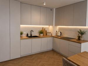 Pino SeaView III