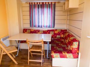 Charming Bungalow in Pataias with Shared Pool