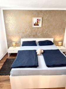 Cosy Apartment in Vir with Terrace