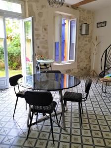 Maison confortable à Béziers avec jardin privé