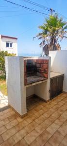 Family house with sea view in A dos Cunhados
