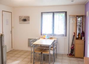 Appartement charmant à Selonnet avec piscine partagée et vue