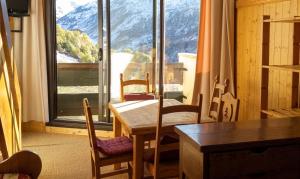 Appartement charmant à Les Menuires, 36 m², vue montagne.