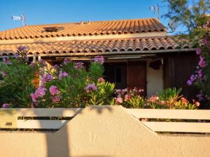 Charmante maison familiale à Gruissan avec terrasse ensoleillée