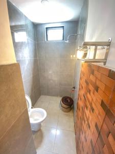 Oemah Ntuy Full view