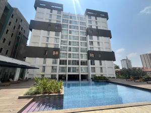 Purple Haze Luxury Apartments