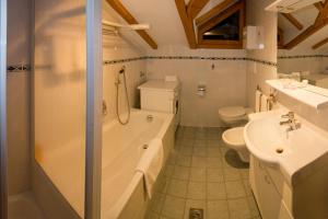 Solaia Hotel & Guesthouse
