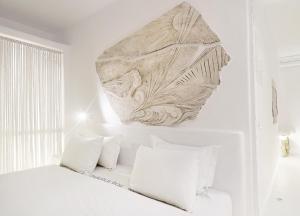 Superior Two-Bedroom Suite with Sea View