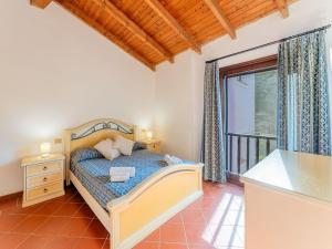 Cozy flat with pool near Stintino