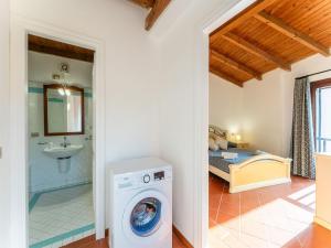 Cozy flat with pool near Stintino