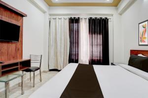 Collection O Sunshine Corporate Suite