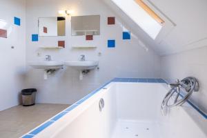 Familieboerderij met privé binnenzwembad en sauna | 10 personen