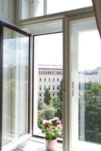 Large, Elegant Residence Vienna