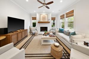 All Decked Out by Gulf Tide Vacation Rentals