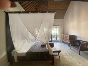 Villa Cantik Private Pool and Garden View Sanur by EPS