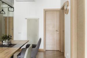Stylish 2BR in Prime Old Riga Location, Sleeps 6