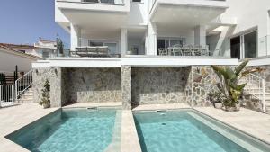 Nerja Paradise Rentals - Villa Barranco