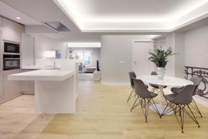 Bella Easo 2 by FeelFree Rentals - 4hvězdičkové hotely ve městě San Sebastián
