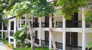 Putera Island Resort