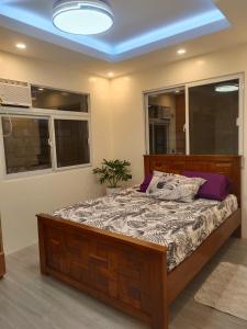 Charming House with Jacuzzi Near Tagaytay