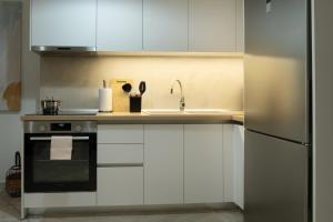 Bright and comfortable apartment with balcony for 2