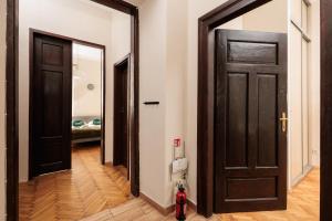 Przestronny Klimatyczny Apartament Przy Staszica - by Upstairs