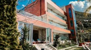 Festim Villa Hotel