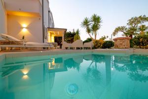 Elorina Home Suite