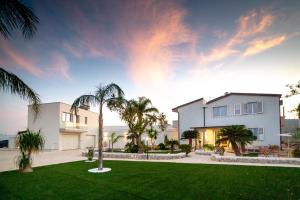 Elorina Home Suite