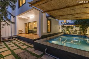 EKOSTAY - Tropicana Villa