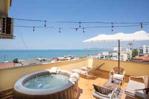 Sunset Sea View Apartment
