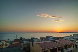Sunset Sea View Apartment