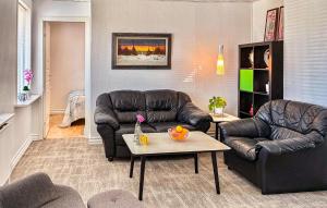 Cozy Home In Roslev With Wifi