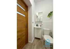 Birch Studio - Peaceful Retreat, 10 Minutes to Gdańsk Old Town & Seaside