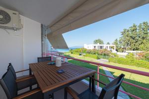 Sea Whisper Apartment by RentalsPro - Pefkohori Halkidiki