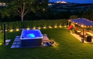 Stunning Apartment In Monteriggioni With Wifi